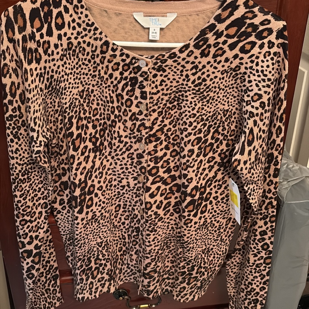 Time and Tru Leopard Button Down Shirt